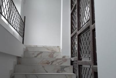 Casă individuală cu 21 camere cu Teren 723 Mp în Central - 4