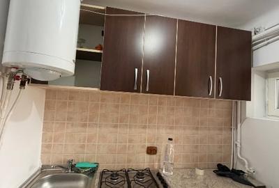 Garsonieră renovată, în complexul studențesc, centrală proprie - 5