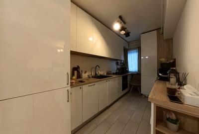 Apartament cu 3 camere semidecomandat, mobilat în Drumul Taberei - 3