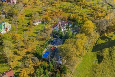 Casă cu 10 camere cu Teren 7600 Mp în Rucăr - 6