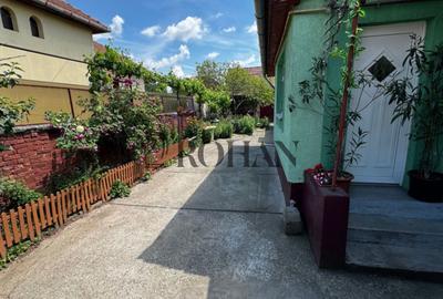 Casă individuală cu 2 camere cu Canalizare în Maier - 1