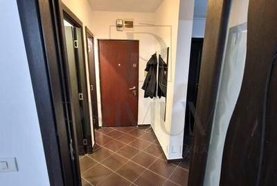 SPITALUL JUDETEAN - LIFT - BLOC IZOLAT - 3 CAMERE - DECOMANDAT - CENTRALA PROPRI - 5