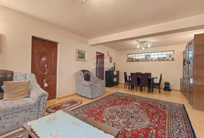 Casa / Vila cu 6 camere de vanzare - Oraselul Copiilor - 4