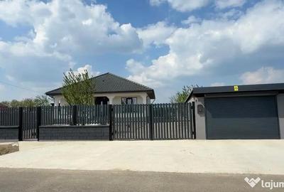 Casă cu 3 camere cu Teren 4200 Mp în Cărăndeni - 5