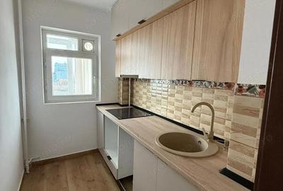 Garsonieră decomandată în Brâncoveanu