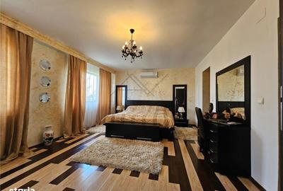 Casă cu 5 camere cu Piscina în Central