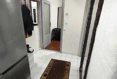 Apartament cu 2 camere semidecomandat în Tomis Nord