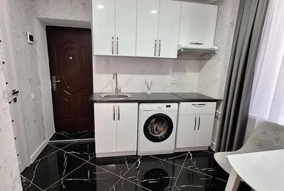 Apartament 2 camere de vanzare zona 1 Decembrie - 7