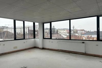 Spațiu comercial, de 180 mp, în Central - 2
