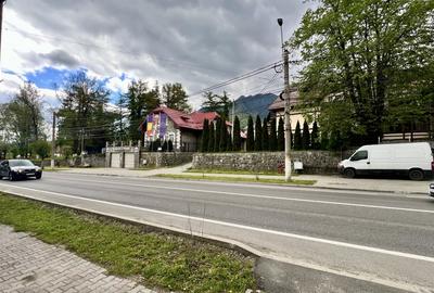 Teren + Cladire - Fostul Padoc al Casei Regale a Romaniei din Statiunea Busteni - 1