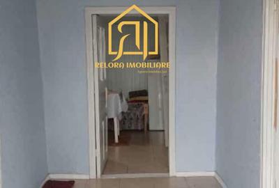 Casă cu 2 camere cu Teren 1100 Mp în Gorban - 5