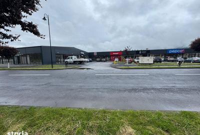 Spațiu comercial, de 2,878 mp, în Central - 1