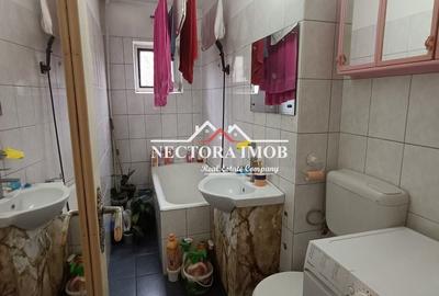 Apartament cu 3 camere semidecomandat în Nufărul - 2