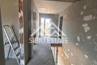 Duplex cu 4 camere cu Canalizare în Mohu - 8