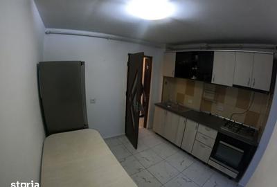 Apartament cu 3 camere decomandat, mobilat în Central - 1