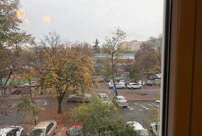 Apartament 3 cam 61 mp semidecomandat 2 bai etaj 2/4 bloc anvelopat Piata Minis - 2