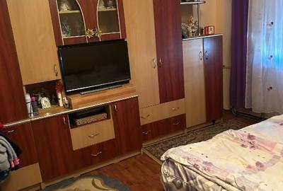 Garsonieră decomandată în Sânmartin - 3