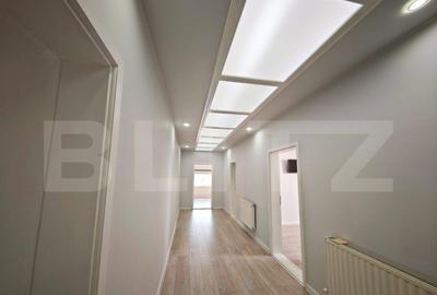 Casă cu 7 camere cu Teren 1000 Mp în Sântandrei - 16