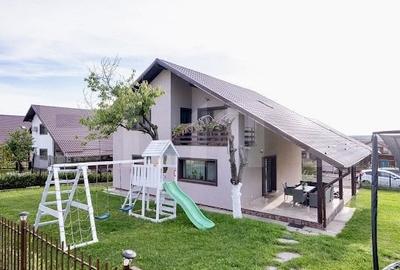 Vila Moderna de Lux
