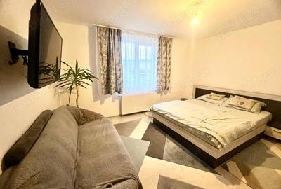 Casă cu Teren 700 Mp în Central