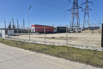 Teren de 4000 mp, în Ișalnița - 1