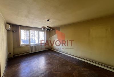 Apartament cu 3 camere decomandat în Punctele Cardinale - 5