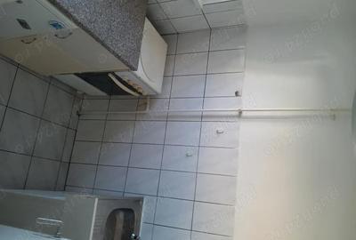 Garsonieră decomandată în Central - 4