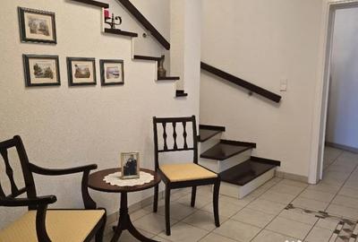 Casă cu 5 camere cu Teren 665 Mp în Progresul - 15