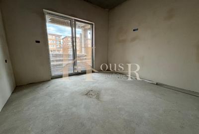 Apartament cu 3 camere semidecomandat în Girocului - 10