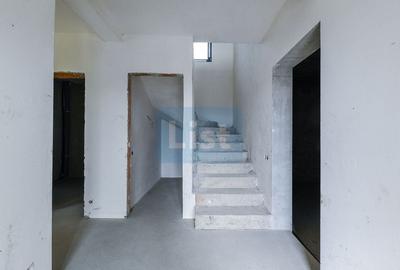 Casă cu 4 camere cu Garaj în Feleacu - 3