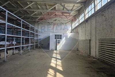 Spatiu industrial de 205mp de inchiriat in zona 1 Mai