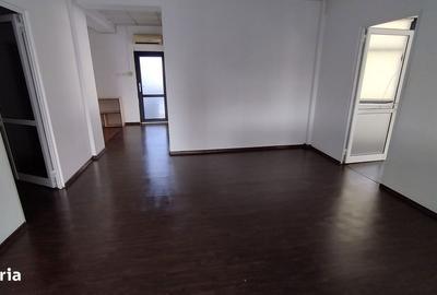 Spațiu comercial, de 105 mp, în Ultracentral - 1