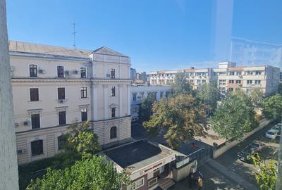 Apartament cu 3 camere semidecomandat, mobilat în Gara de Nord - 14