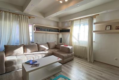 Casă individuală cu 7 camere cu Canalizare în Central - 8