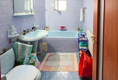 3 Camere Decomandat 2 Bai Bloc 82 zona Nicolina Esplanada - 6
