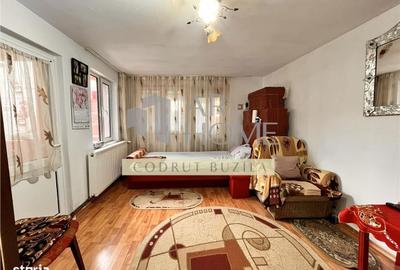 Casă cu 4 camere decomandat în Strejnicu - 8