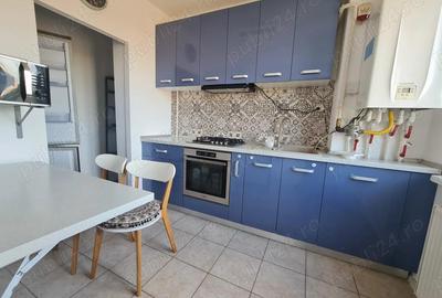 Apartament 2 camere ,zona Bariera ,loc de parcare - 2