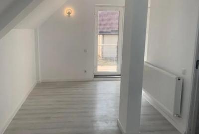 Casă cu 5 camere cu Teren 395 Mp în Malu Mare - 5