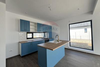 Casa noua - constructie 2025, parter, comuna Berceni - Str. Primaverii - 12