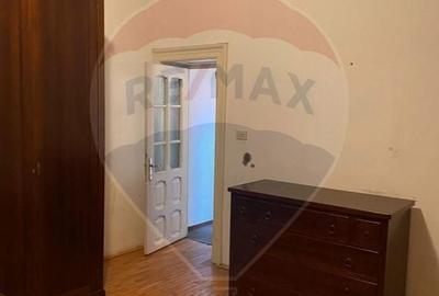 Casa / Vila cu 5 camere de vanzare in zona Central - 12