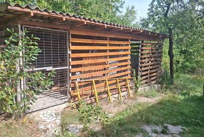 Casă cu 6 camere cu Canalizare în Central - 2