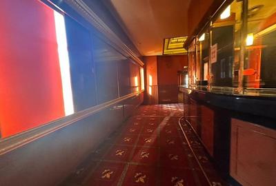 Unirii sp  200 mp vad comercial stradal vizibilitate buna Unirii sp  200 mp vad comercial stradal vizibilitate buna - 3