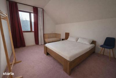 Casă cu 4 camere cu Teren 250 Mp în Gheorgheni