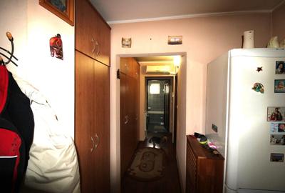 Apartament cu 3 camere, decomandate in Micro 16 - 10