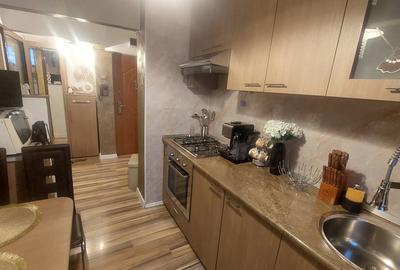Apartament doua camere semidecomandat, etajul 4, Calea Bucuresti zona Institut - 6
