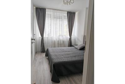 Apartament cu 2 camere semidecomandat, mobilat în P-ța Unirii - 12