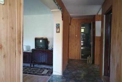 Vila cu teren - Bariera Valcii - 5