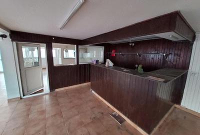 Spațiu comercial, de 200 mp, în Central - 2