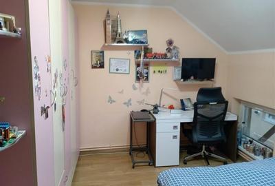 Duplex cu 4 camere cu Canalizare în Șcheia - 5