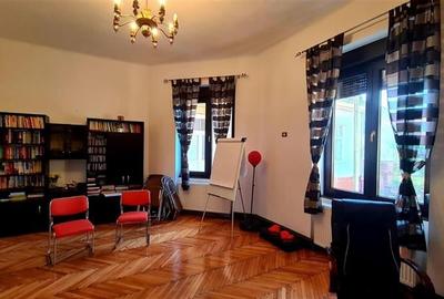 Apartament la casa cu gradina, 4 camere mari , zona Balcescu - 2